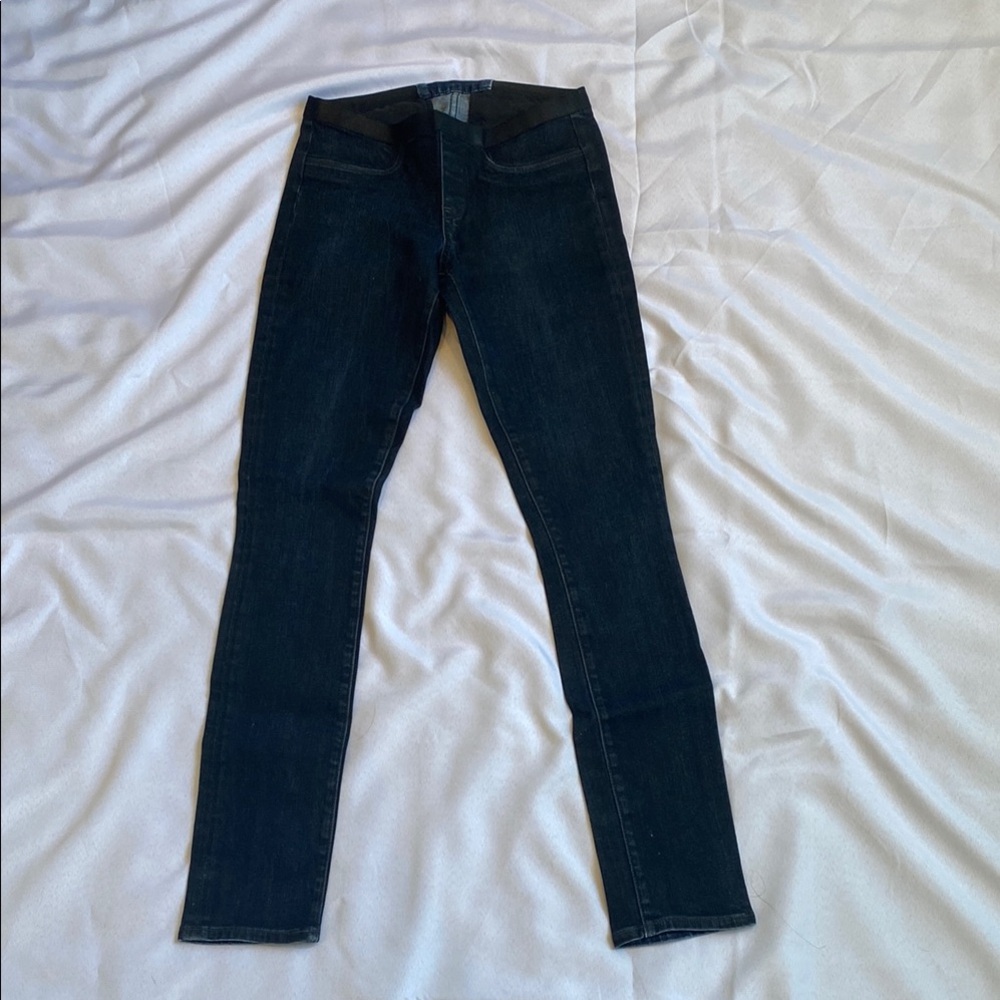 Blue and black denim skinny jeans
